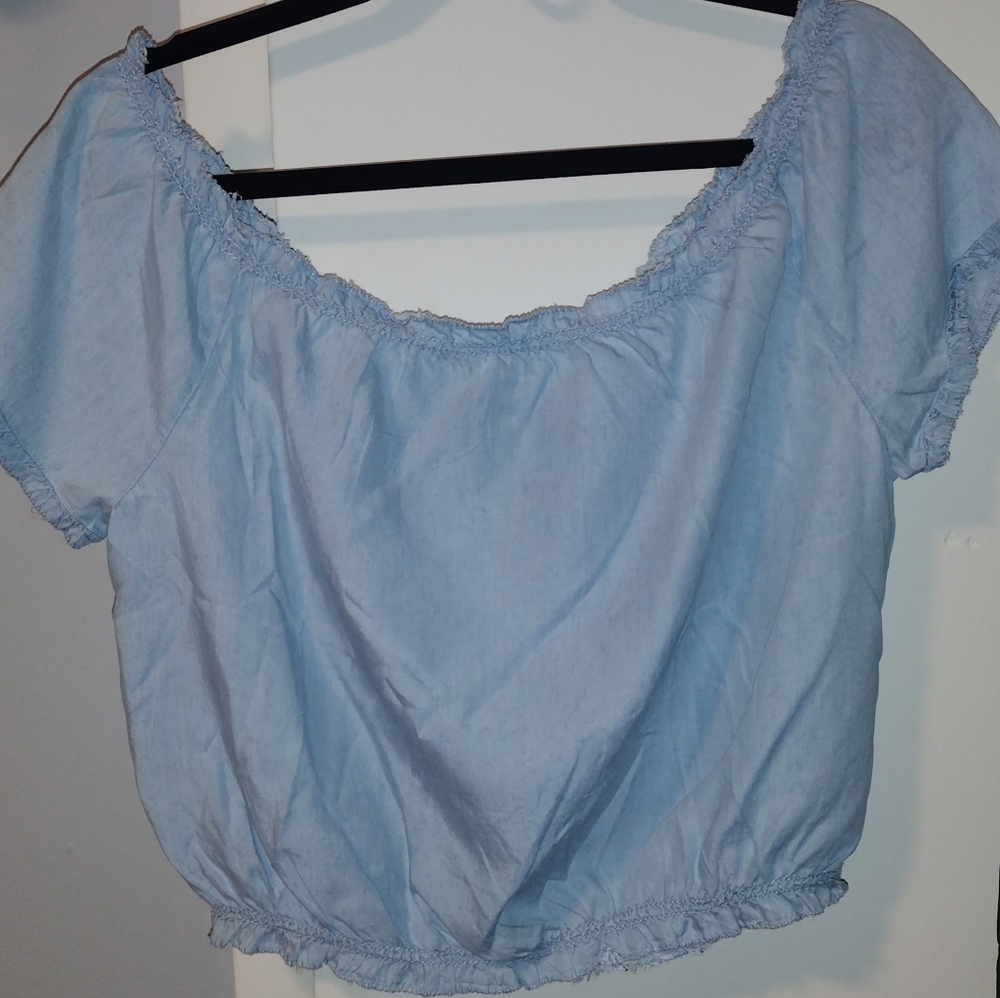 Cropped American Rag - Picture 2 of 3